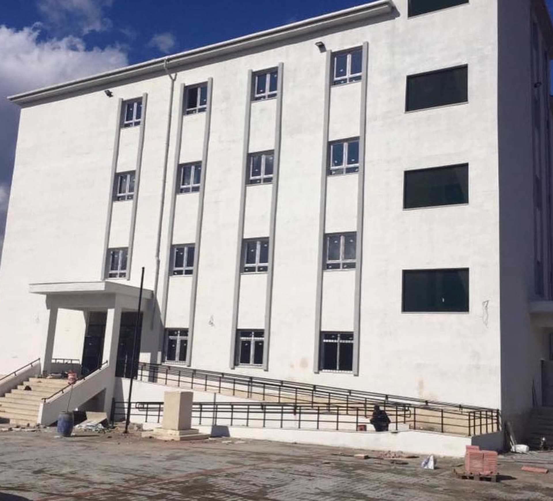 Aladağ 16 Derslikli Sanko Anadolu Lisesi